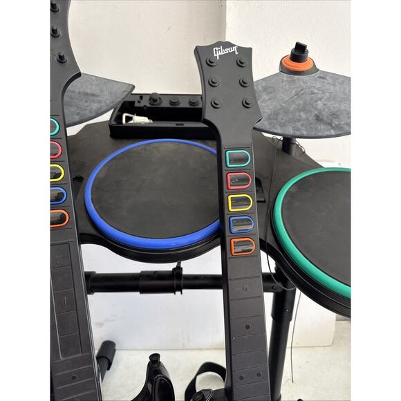 Guitar Hero Nintendo Wii World Tour Bundle - Drum, 2 Guitars No Pedal Untested - Picture 7 of 14